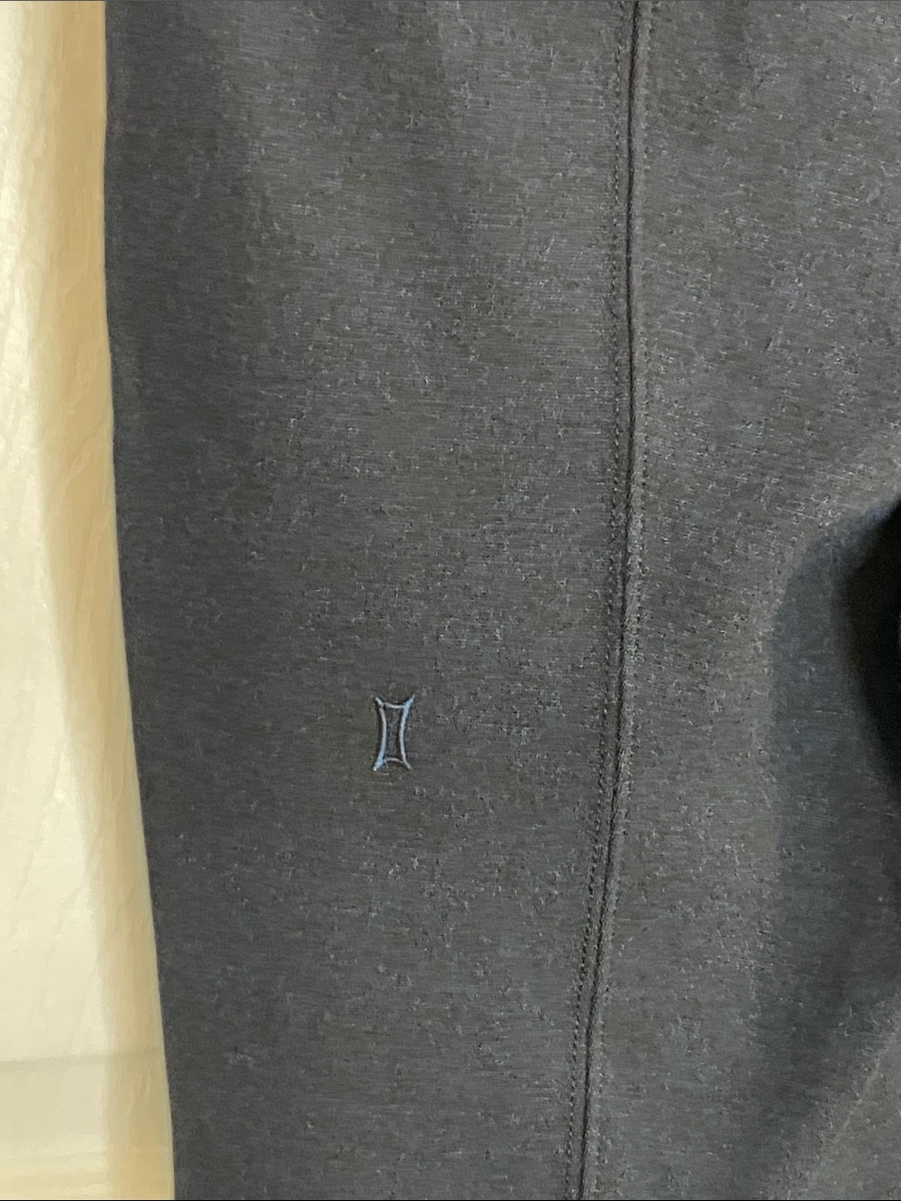 Kit and Ace Black Pull-On Ponte Cuffed Ankle Pants Quiet Luxury Size 6 - Picture 11 of 16